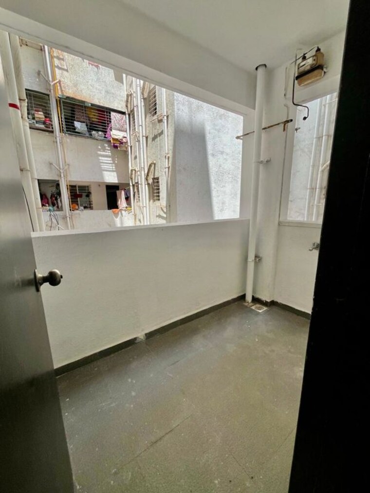 Kitchen, whistling-winds 2 Bedroom 781 Sq.Ft. Apartment In Pisoli Pune 10513088
