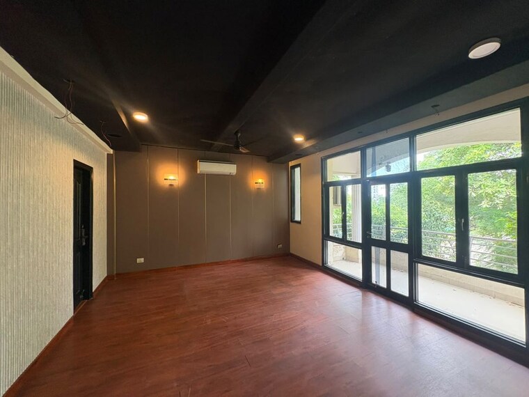 Room, ameya-sapphire-57 4 Bedroom 5000 Sq.Ft. Villa In Sector 57 Gurgaon 10530771