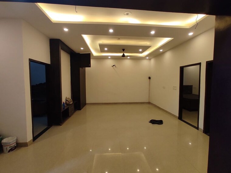 Room, surya-towers-zirakpur 3 Bedroom 1960 Sq.Ft. Apartment In Lohgarh Zirakpur 10530754