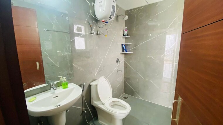 Bathroom, omaxe-the-resort 2 Bedroom 1270 Sq.Ft. Apartment In South Mullanpur Chandigarh 10530796