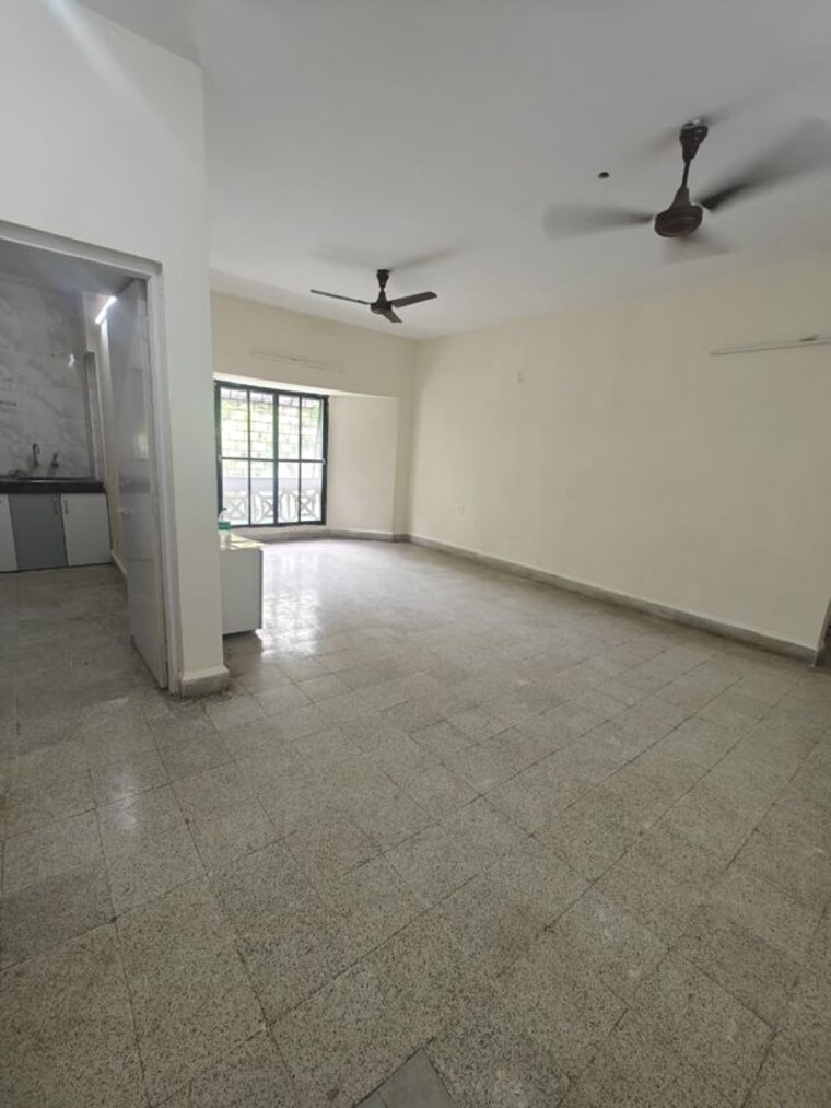 Room, mantri-estate 3 Bedroom 1300 Sq.Ft. Apartment In Salisbury Park Pune 10530809