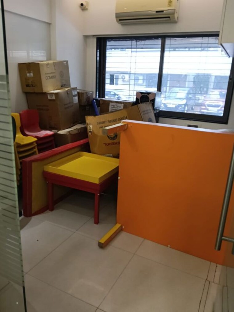 Team Area, dhawalgiri-chs Commercial Office Space 500 Sq.Ft. In Andheri East Mumbai 10530806