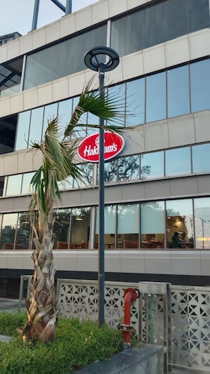  Shop – Exterior View View at SKA Arcadia, Wave City - for Sale