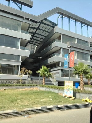  Shop – Exterior View View at SKA Arcadia, Wave City - for Sale