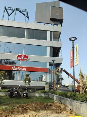  Shop – Exterior View View at SKA Arcadia, Wave City - for Sale