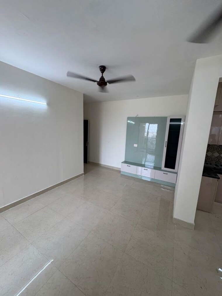 Room, signature-the-millennia-3 2 Bedroom 1000 Sq.Ft. Apartment In Sector 37d Gurgaon 10530818