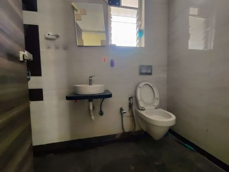 Bathroom, rosa-oasis 2.5 Bedroom 850 Sq.Ft. Apartment In Thane West Thane 10530827