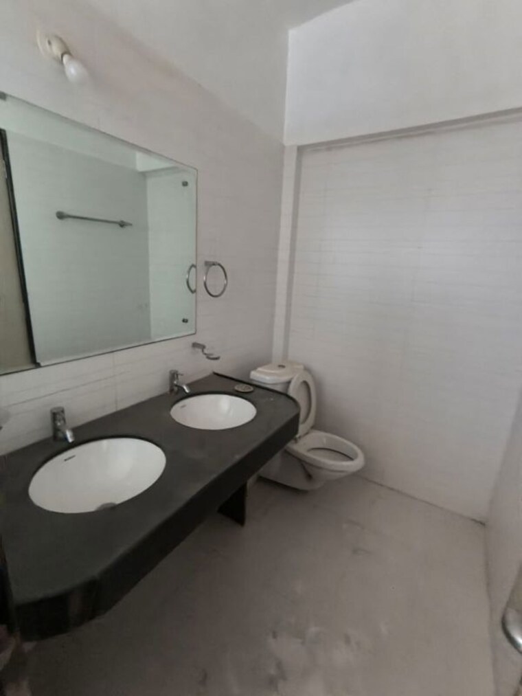 Bathroom, palash-fgh 3 Bedroom 2025 Sq.Ft. Penthouse In Wakad Pune 10530831