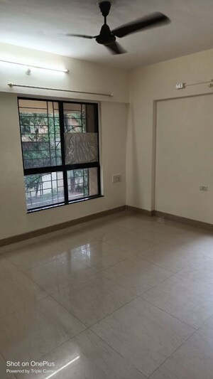 Room in 2 BHK Apartment at Sonigara Kesar, Wakad – for Rent