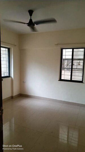 Room in 2 BHK Apartment at Sonigara Kesar, Wakad – for Rent