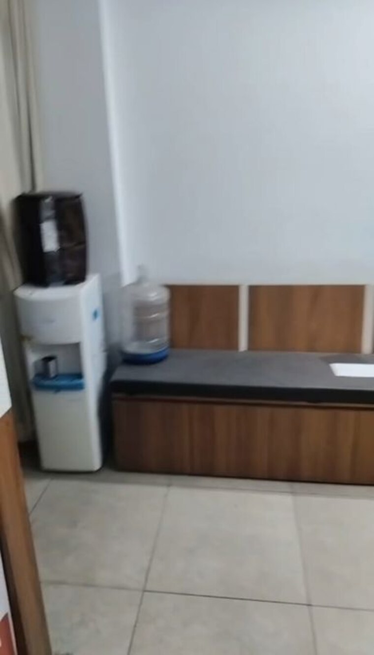 undefined, thaltej Commercial Office Space 1200 Sq.Ft. In Thaltej Ahmedabad 10530854
