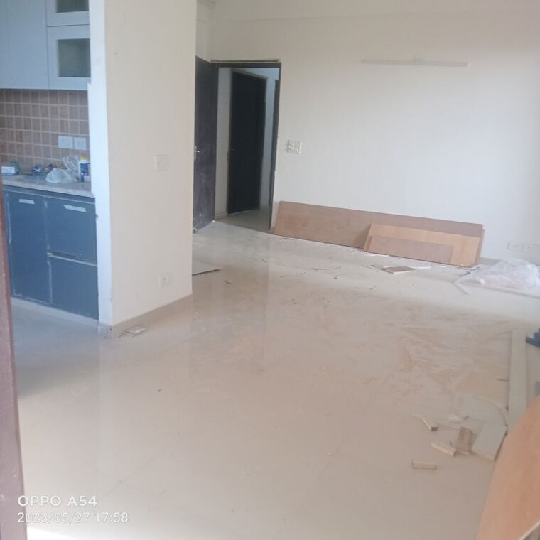 Room, mahagun-mywoods 2.5 Bedroom 1235 Sq.Ft. Apartment In Sector 16c Greater Noida Greater Noida 10530864