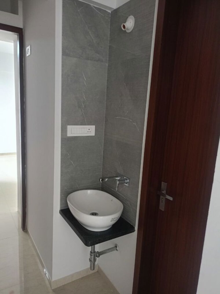 Bathroom, vision-altia  1150 Sq.Ft. Apartment In Ravet Pune 10530865