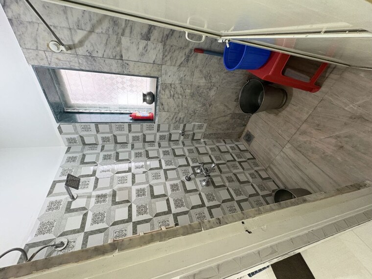 Washroom, vasant-parijat-chs 1 Bedroom 450 Sq.Ft. Apartment In Vasant Vihar Thane 10530886