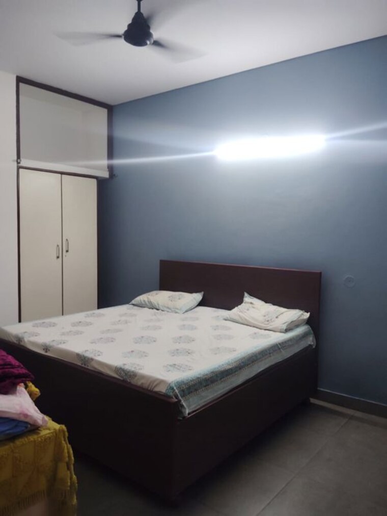 Bedroom, panchsheel enclave 3 Bedroom 1800 Sq.Ft. Builder Floor In Panchsheel Enclave Delhi 10530931