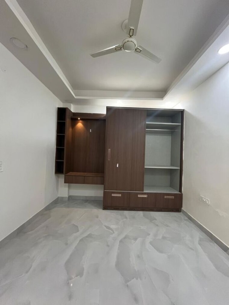 Bedroom, aman vihar 3 Bedroom 2200 Sq.Ft. Builder Floor In Aman Vihar Dehradun 10530974
