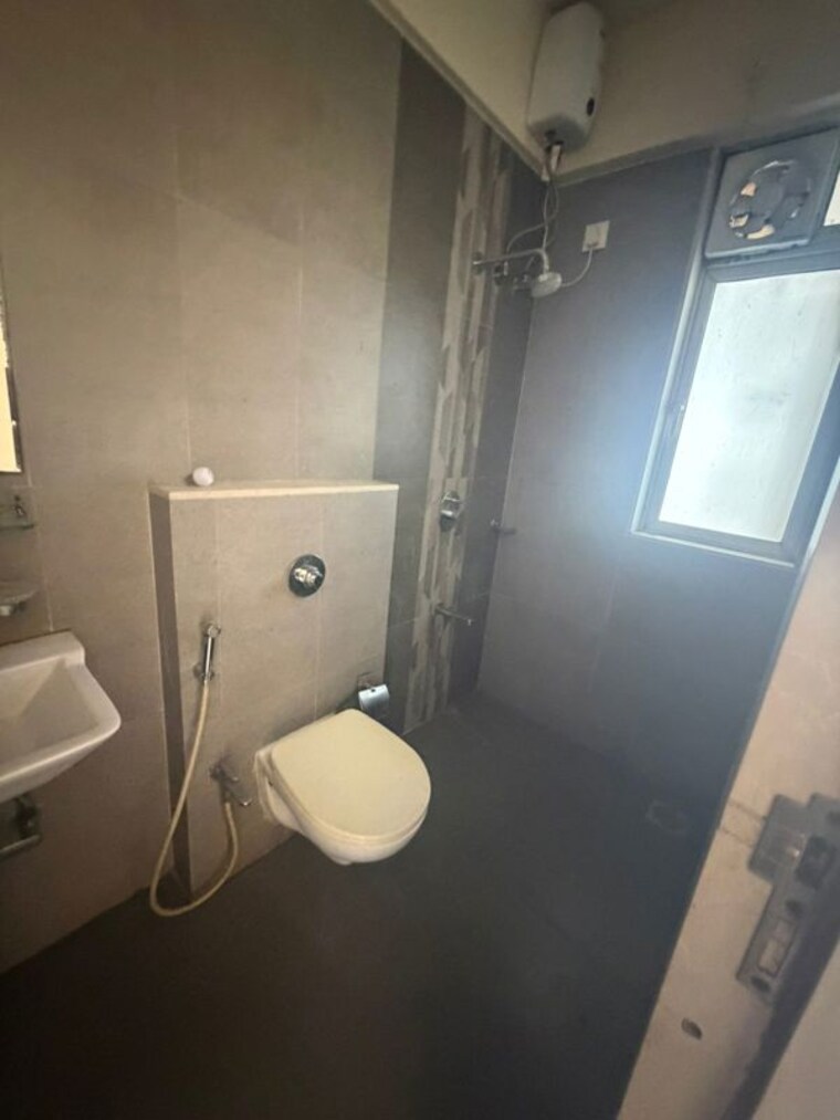 Bathroom, ashar-sapphire 2 Bedroom 750 Sq.Ft. Apartment In Kapur Bawdi Thane 10530985