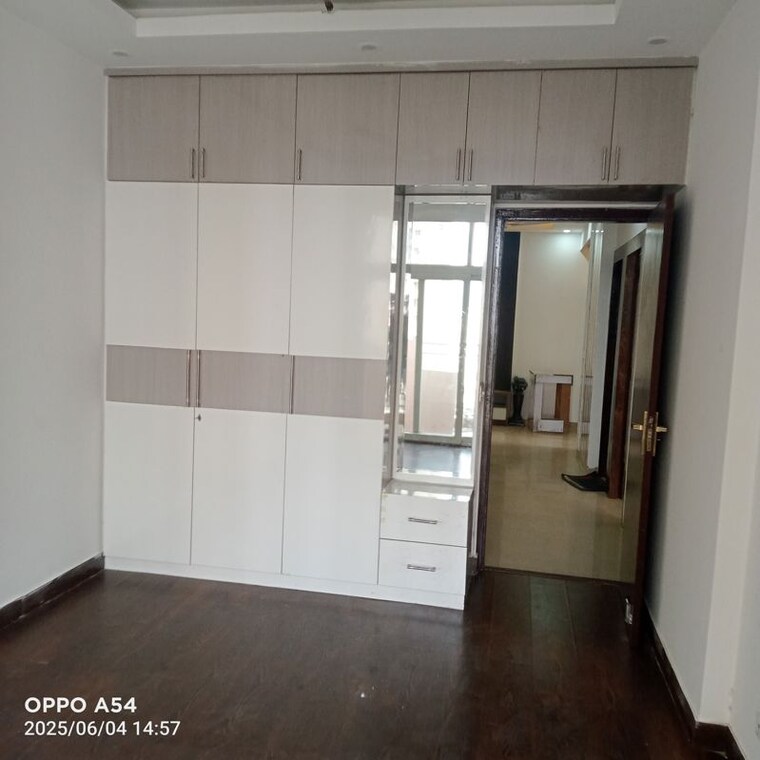 Room, mahagun-mywoods 2.5 Bedroom 1235 Sq.Ft. Apartment In Sector 16c Greater Noida Greater Noida 10530990
