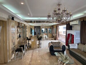 2 BHK Apartment For Rent in Santacruz West