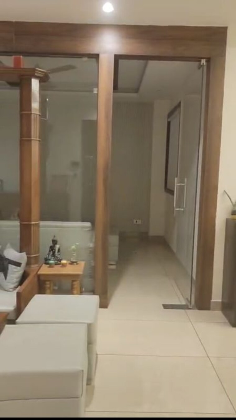 undefined, sector 21c 4 Bedroom 4500 Sq.Ft. Builder Floor In Sector 21c Faridabad 10475725