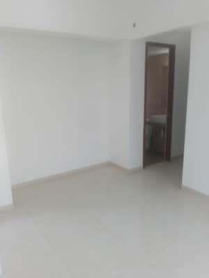 Room in 1.5 BHK Apartment at Godrej Emerald, Ghodbunder Road – for Rent
