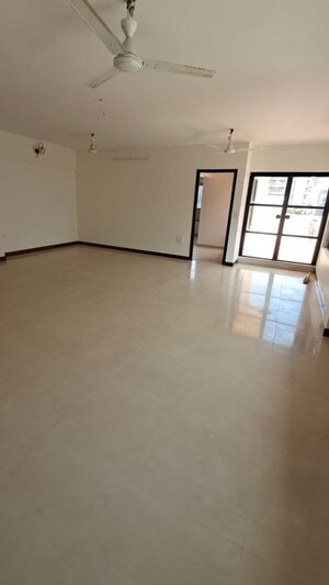 Room in 3 BHK Apartment at Savita Chhaya CHS, Bandra West – for Rent