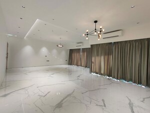 Balcony in 5 BHK Apartment at Windsor Grande Residences, Andheri West – for Rent