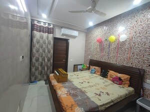 Bedroom in 2 BHK Apartment at Pir Machalla – for Rent
