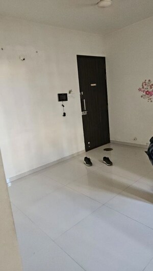 Room in 1 BHK Apartment at Sukhwani Scarlet, Wagholi – for Rent