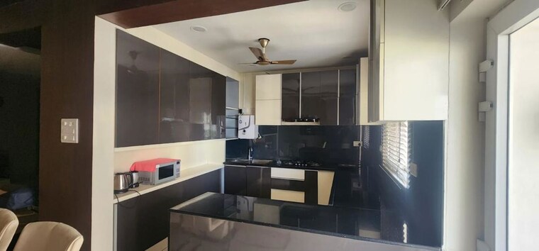 Team Area, lansum-madhav-towers 3 Bedroom 1900 Sq.Ft. Apartment In Madhapur Hyderabad 10531069