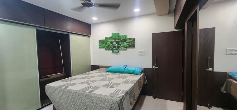 Bedroom, lansum-madhav-towers 3 Bedroom 1900 Sq.Ft. Apartment In Madhapur Hyderabad 10531069