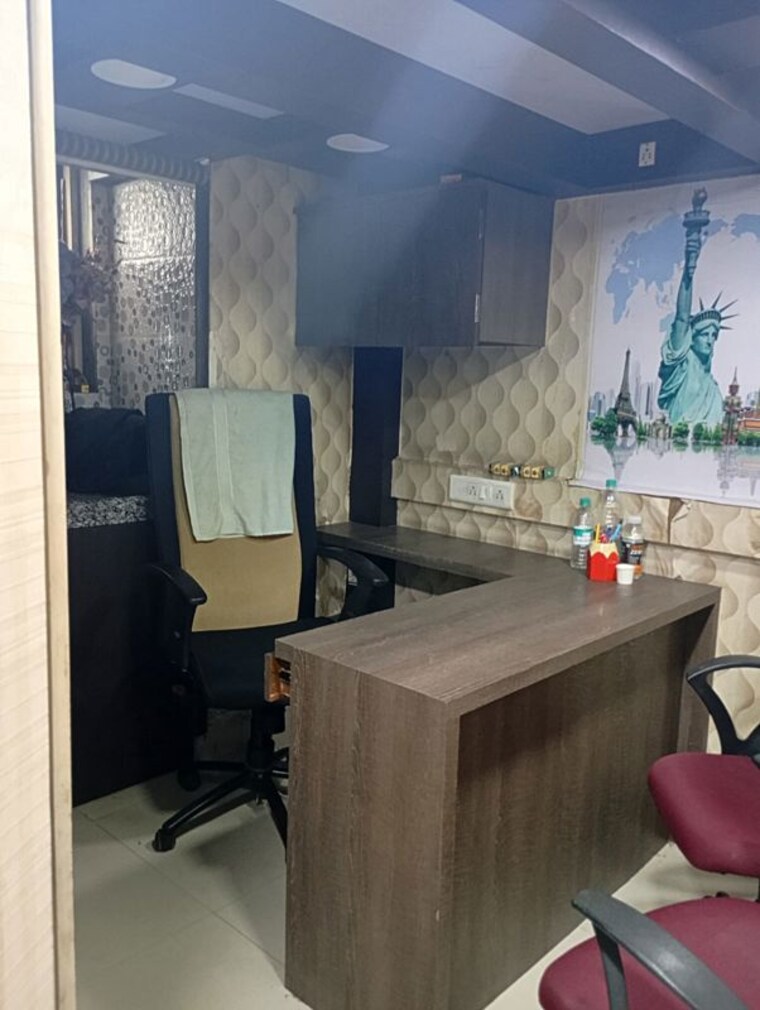 Team Area, haware-fantasia Commercial Office Space 289 Sq.Ft. In Vashi Sector 28 Navi Mumbai 10531088