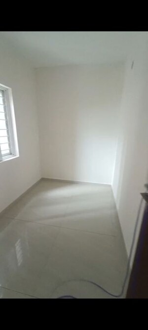Room in 2.5 BHK Apartment at Urbanrise On Cloud 33, Bachupally – for Rent
