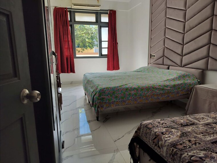 Bedroom, ocean-gold 2 Bedroom 1200 Sq.Ft. Apartment In Prabhadevi Mumbai 10530953