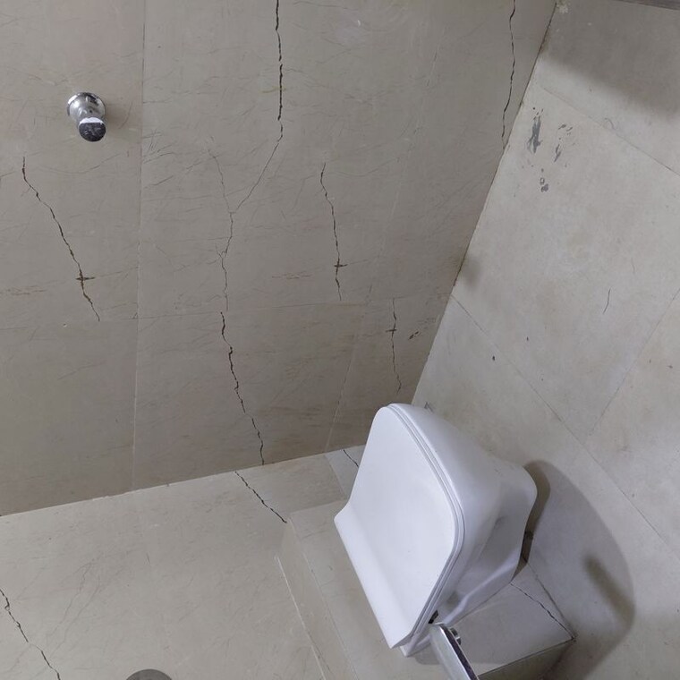 Bathroom, dgs-sheetal-ekta 2 Bedroom 615 Sq.Ft. Apartment In Malad East Mumbai 10531133