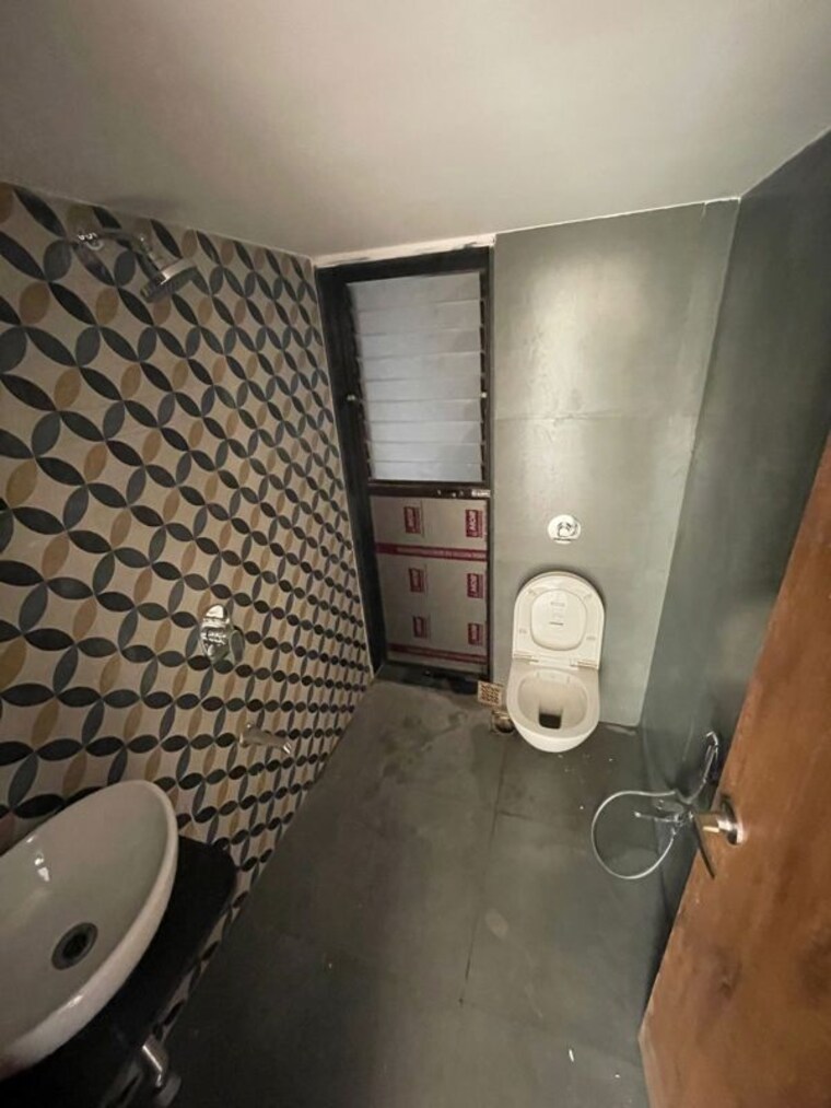 Bathroom, deiv-virat-grandeur 3 Bedroom 1380 Sq.Ft. Apartment In Thakurli Thane 10531143