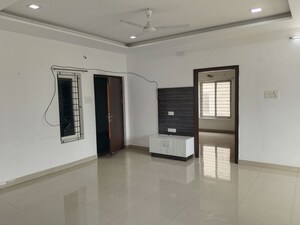 Room in 3 BHK Apartment at Megha Hills, Madhapur – for Rent