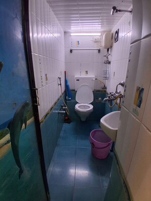 Team Area in 1.5 BHK Apartment at Pestom Sagar Colony, Chembur – for Rent