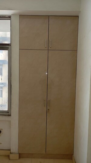 Furnished Amenities in 2 BHK Apartment at Spring Greens Phase I, Faizabad Road – for Rent