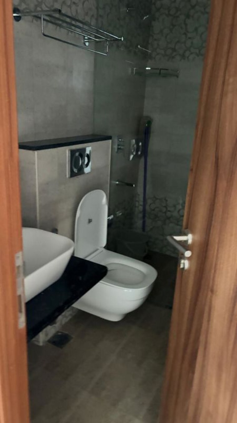 Bathroom, prestige-elysian 4 Bedroom 1863 Sq.Ft. Apartment In Bannerghatta Road Bangalore 10531202