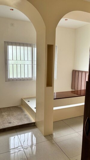 Room in 4 BHK Apartment at Prestige Elysian, Bannerghatta Road – for Rent