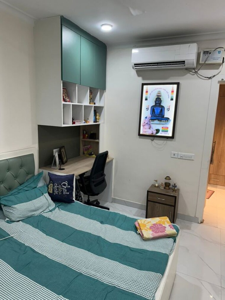 Team Area, jaypee-greens-pavilion-court 2 Bedroom 1350 Sq.Ft. Apartment In Sector 128 Noida 10531196