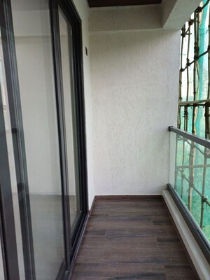 Building Lobby in 3 BHK Apartment at S And T Serenity Heights, Chembur – for Sale