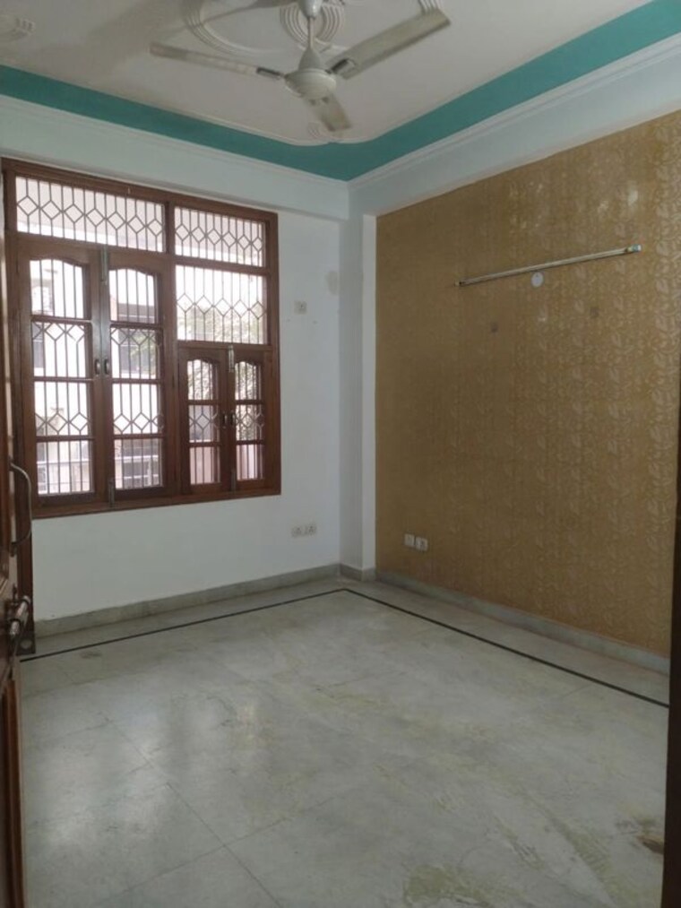 Room, sector 43 3 Bedroom 1500 Sq.Ft. Builder Floor In Sector 43 Gurgaon 10531194