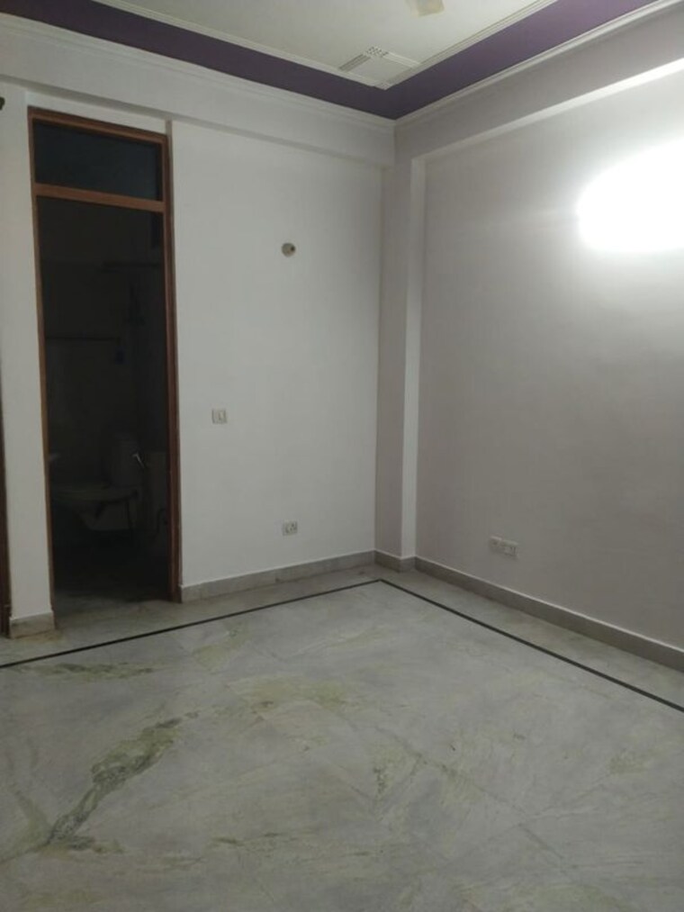 Room, sector 43 3 Bedroom 1500 Sq.Ft. Builder Floor In Sector 43 Gurgaon 10531194