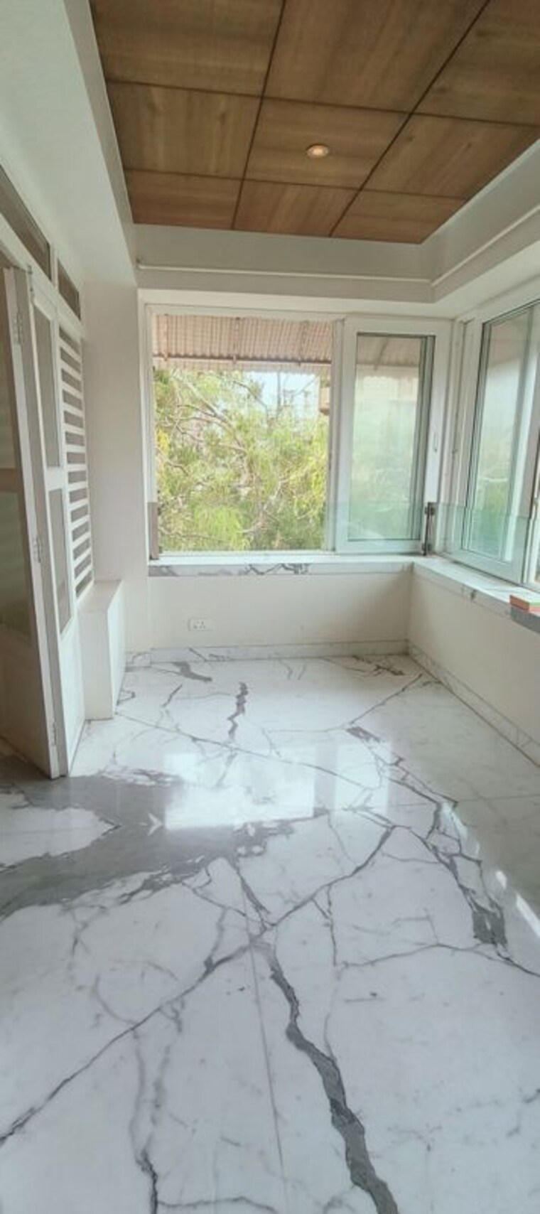 Balcony, tuscany-apartments 3 Bedroom 1800 Sq.Ft. Apartment In Khar West Mumbai 10531191