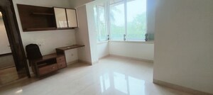 Room in 3 BHK Apartment at Tuscany Apartments, Khar West – for Rent