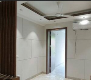 Building Lobby in 3 BHK Builder Floor at Chittaranjan Park – for Sale