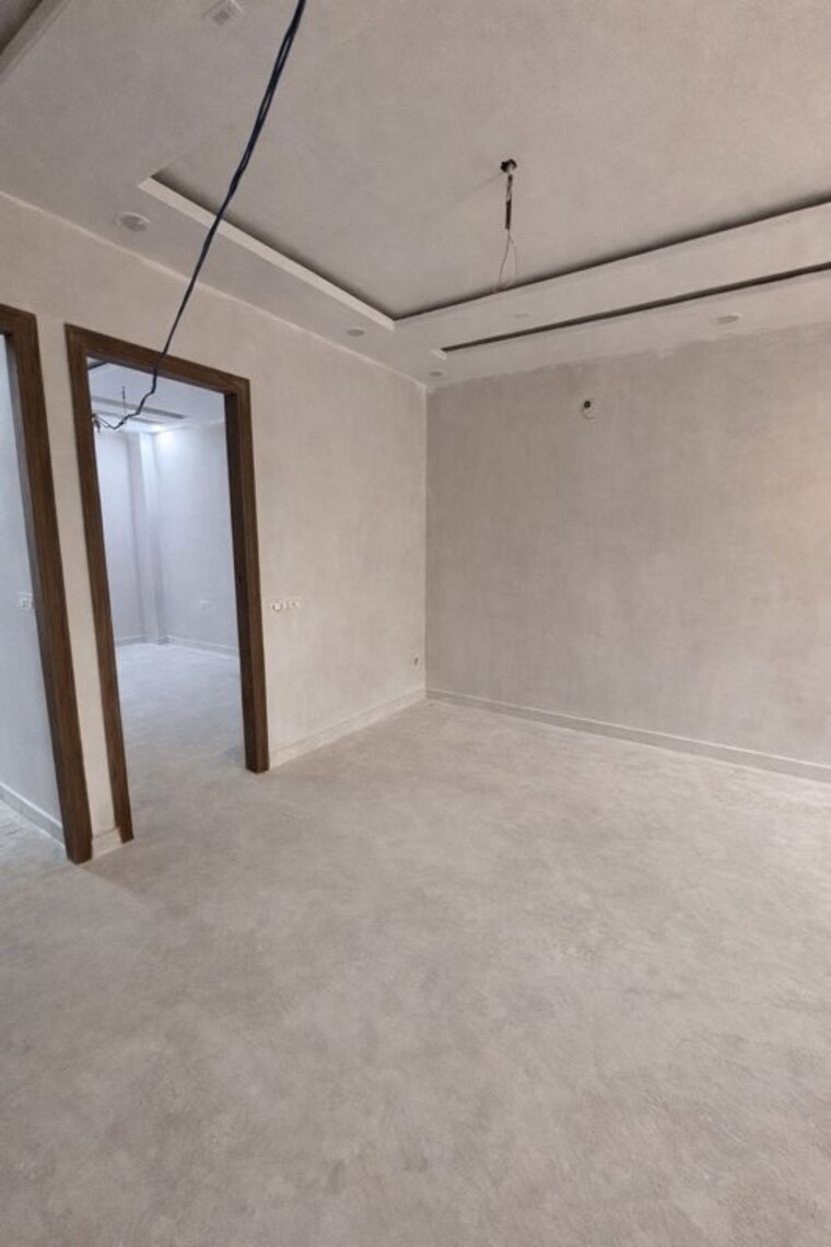 Room, rohini sector 15 3 Bedroom 1200 Sq.Ft. Builder Floor In Rohini Sector 15 Delhi 10531138
