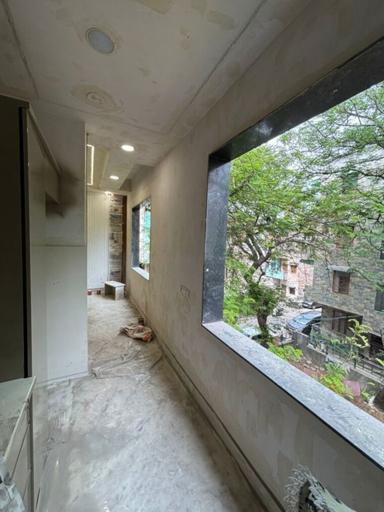Balcony, rohini sector 15 3 Bedroom 1200 Sq.Ft. Builder Floor In Rohini Sector 15 Delhi 10531138